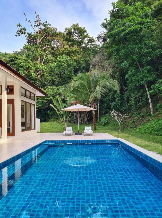 Villa Meranti - Spacious Private Pool Villa Pantai Cenang  Exterior foto