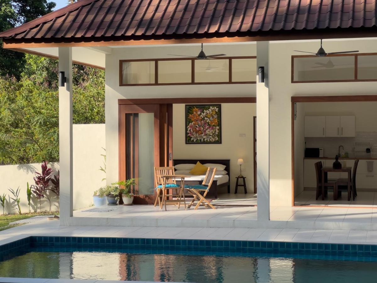 Villa Meranti - Spacious Private Pool Villa Pantai Cenang  Exterior foto